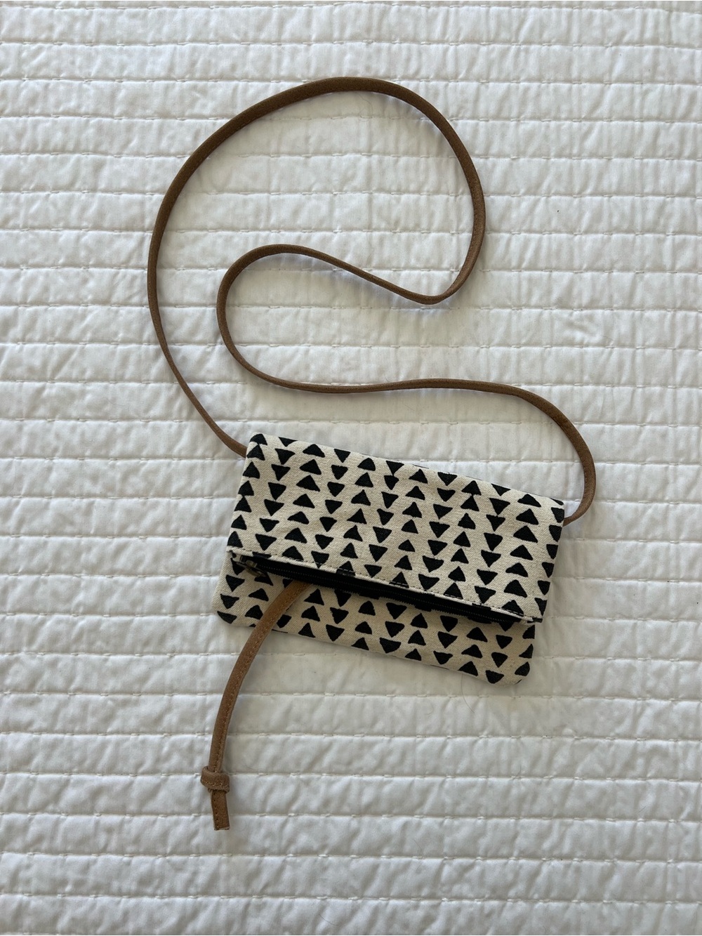 Demdaco  |  Joyn Hip Bag